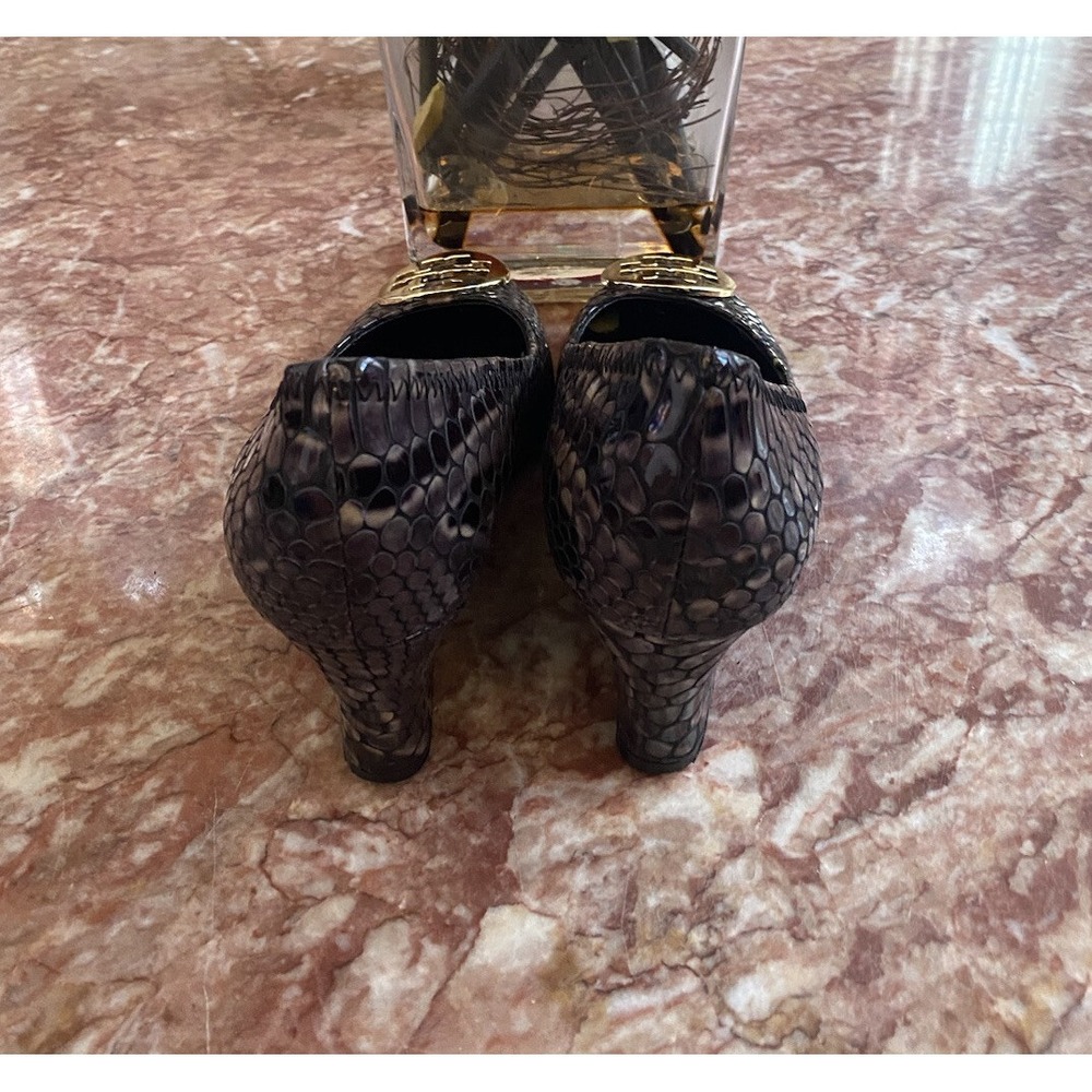 Tory Burch Snakeskin Print Patent Leather Gold Logo Wedge Pump Size 7M EUC! $285 - Picture 8 of 9